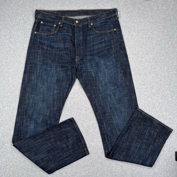 Levis 501 Jeans Mens 36 x 34 Dark Wash Button Fly Straight Denim Western Work - Picture 1 of 3